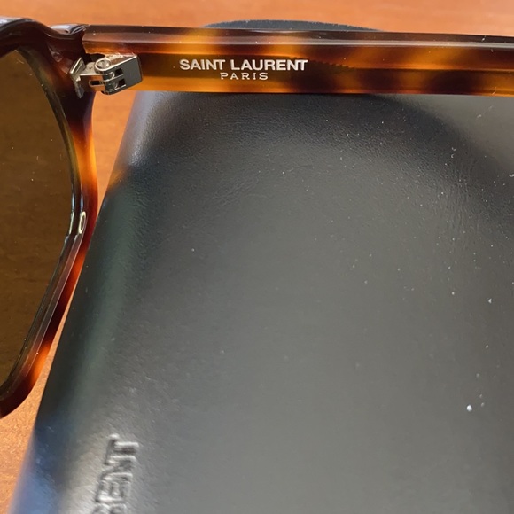 YSL Brown Sunglasses 🕶 - Picture 6 of 9